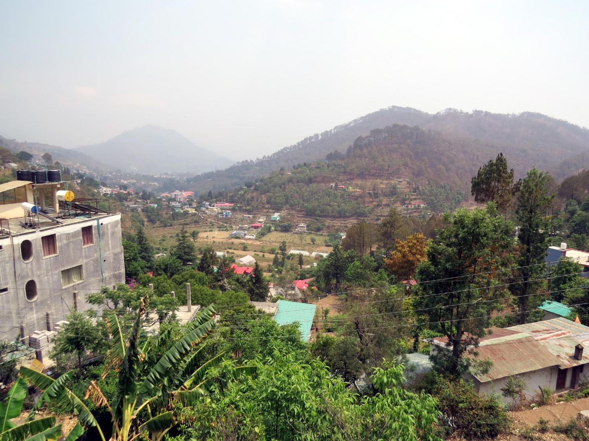 Hotel Haya Palace Nainital Eksteriør billede